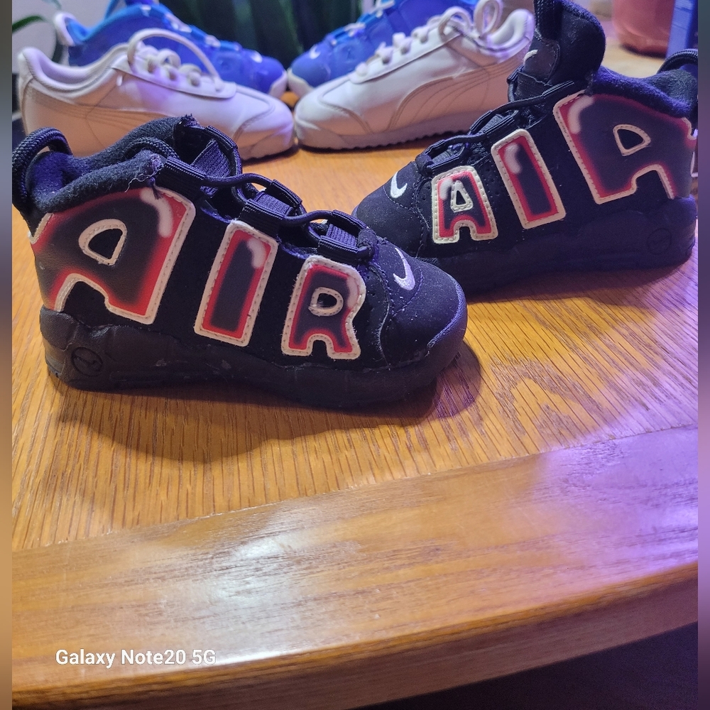 Nike Air Kids Black and Red Sneakers